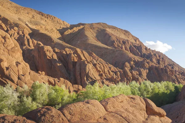 Fas, Dades Gorge, Maymun Parmaklar Kayalıklar