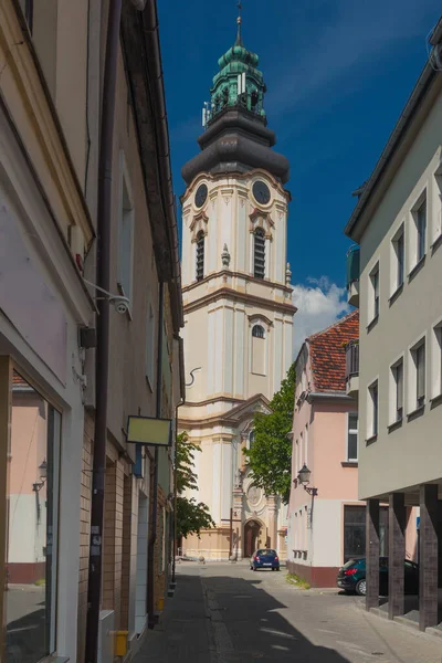 Polsko Slezsko Strzelce Opolskie Gross Strehlitz Katolická Věž Vavřince Ulice — Stock fotografie