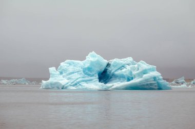 Buzdağları Vatnajokull, Europes en büyük buzul gelir Jokulsarlon buzul Lagoon içinde