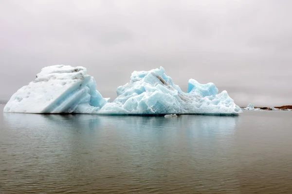 Iceberg Sulla Costa Orientale Dell Islanda — Foto Stock