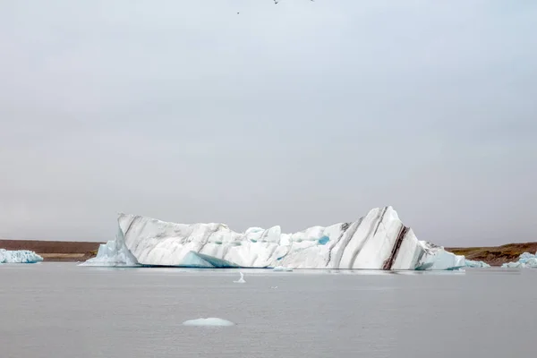 Iceberg Sulla Costa Orientale Dell Islanda — Foto Stock