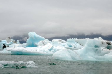 Buzdağları Vatnajokull, Europes en büyük buzul gelir Jokulsarlon buzul Lagoon içinde