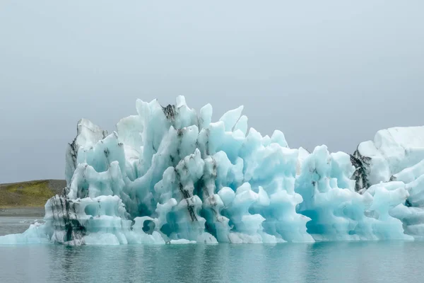 Jokulsarlon 冰川泻湖的冰山来自 Vatnajokull 欧洲最大的冰川 — 图库照片