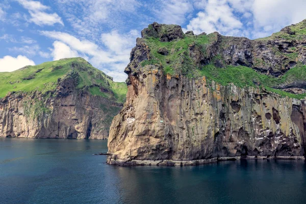 Heimaey en büyük Westmann Adaları, Westmann adalar biraz Icelands güney batısında yolgösterendir
