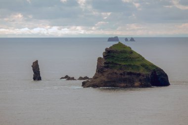 Heimaey en büyük Westmann Adaları, Westmann adalar biraz Icelands güney batısında yolgösterendir