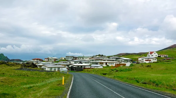 Δρόμος Που Οδηγεί Προς Την Πόλη Της Vestmannaeyjabr — Φωτογραφία Αρχείου