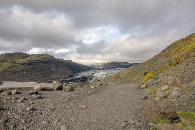 Bir buzul lisan Myrdalsjokull buzul Güney İzlanda'daki Solheimajokull olduğunu