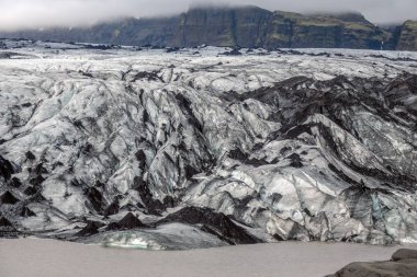 Bir buzul lisan Myrdalsjokull buzul Güney İzlanda'daki Solheimajokull olduğunu