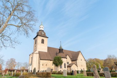 Vreta kilise ve manastır kalıntıları, kalan tek şey yapısıdır bahçesidir