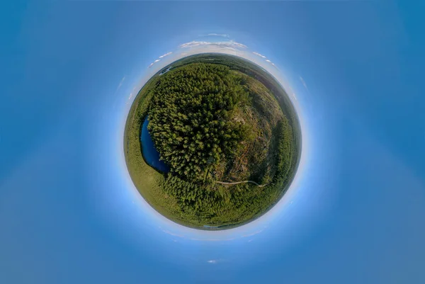 Paisaje Perenne Con Lago — Foto de Stock