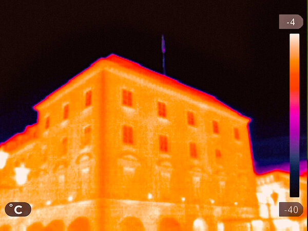 Thermal picture of a small town in winter