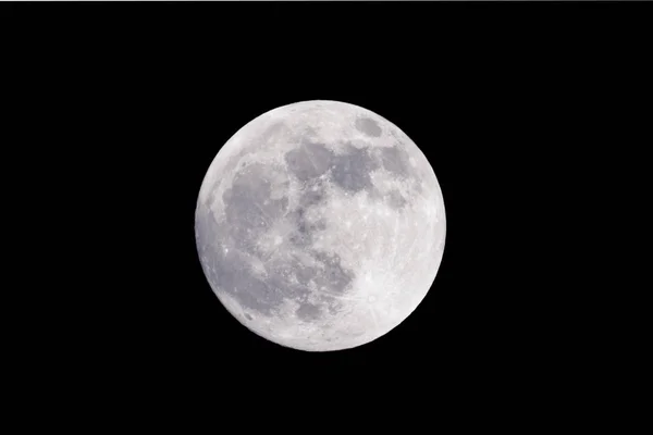 Full Moon Είναι Μια Κοινή Αλλά Όμορφη Εκδήλωση — Φωτογραφία Αρχείου