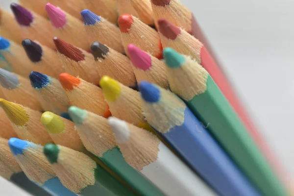 Makroaufnahme Von Buntstiften Regenbogen — Stockfoto