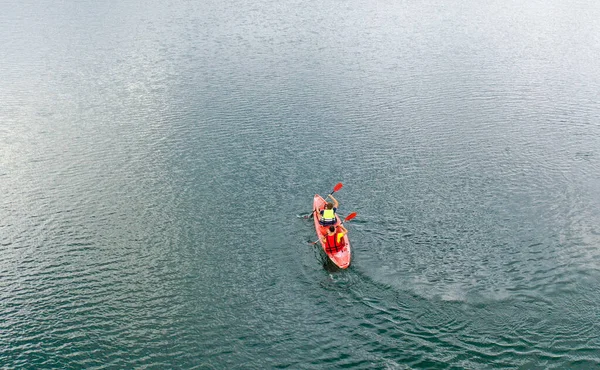 Kayak Floats River Aerial View Top View Drone Two Guys — Stock Photo, Image