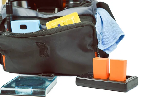 Fotoğraf seti, aksesuarlı fotoğraf çantası: lensler, şarj aleti, temizlik seti, filtre.