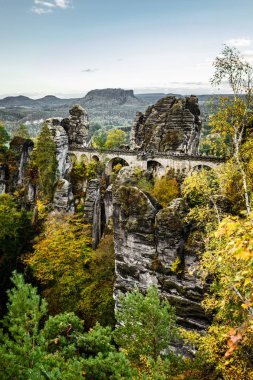 Bastei köprüsü, Elbe Kumtaşı dağları, Sakson İsviçre Natio