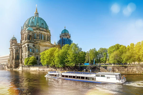 Catedral Berlín Día Soleado — Foto de Stock