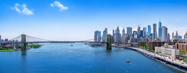 Panoramic view at manhattan on a sunny day