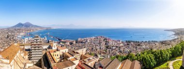 napoli güzel kıyı şeridi, İtalya