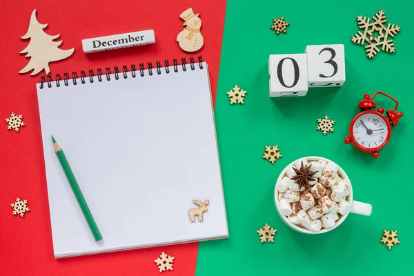 Houten Kalender December Kopje Cacao Met Marshmallow Lege Open Kladblok — Stockfoto