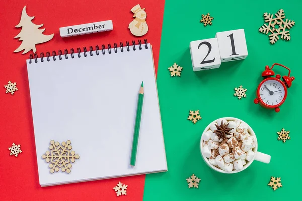 Calendário Madeira Dezembro Xícara Cacau Com Marshmallow Bloco Notas Aberto — Fotografia de Stock