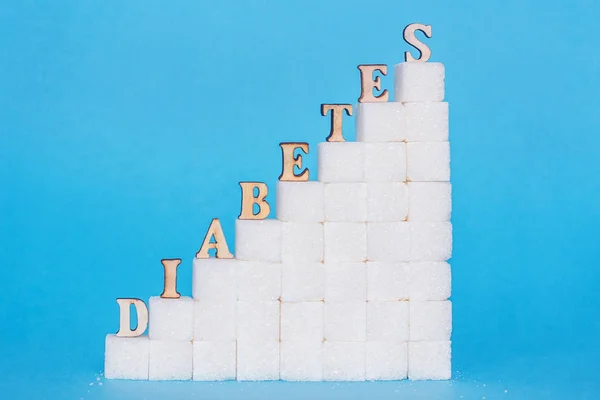 Ordet Diabetes Stege Raffinerat Socker Blå Bakgrund — Stockfoto