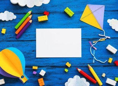 Renkli yaratıcı çocuk arka planı