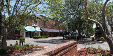 Fernandina Beach, Nassau County, Florida, Amerika Birleşik Devletleri, Amelia Island üzerinde bir şehirdir. Florida'nın Atlantik kıyısında en kuzeydeki bir şehirdir.