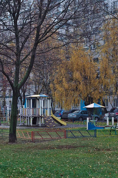 Kinderspielplatz Wohngebiet — Stockfoto