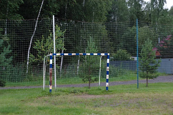 Πύλες Ποδοσφαίρου Στο Γήπεδο Του Χωριού Dacha — Φωτογραφία Αρχείου