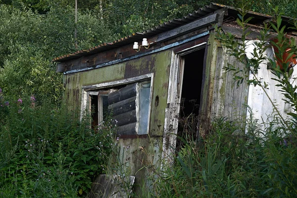 Dépendance Délabrée Dans Village Campagne — Photo