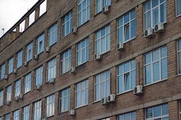 Ziegelwand Eines Alten Industriegebäudes — Stockfoto