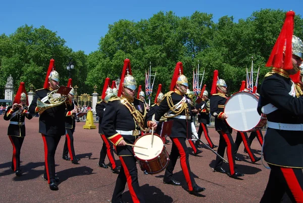 Zmiana Warty Pałacu Buckingham Maju Londyn Wielka Brytania — Zdjęcie stockowe