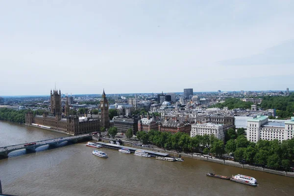 Vista London Eye Houses Paliament Westminster Pier Londra Regno Unito — Foto Stock