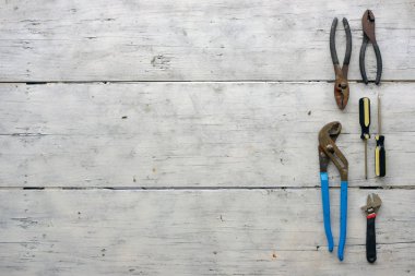 çeşitli el aletleri