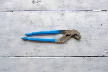 çeşitli el aletleri