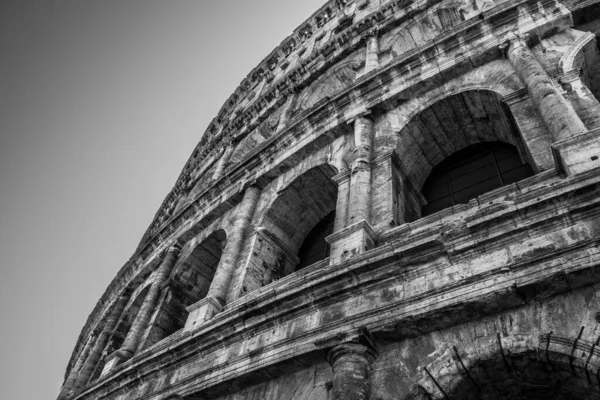 Ônibus Turístico Coliseu Roma Itália — Fotografia de Stock