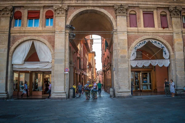 Famoso Palazzo Del Podestà Con Torre Dell Argengo Situato Piazza — Foto Stock