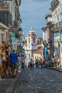 Ünlü Largo do Pelourinho ve mimarisi Salvador, Brezilya 'daki renkli binalar