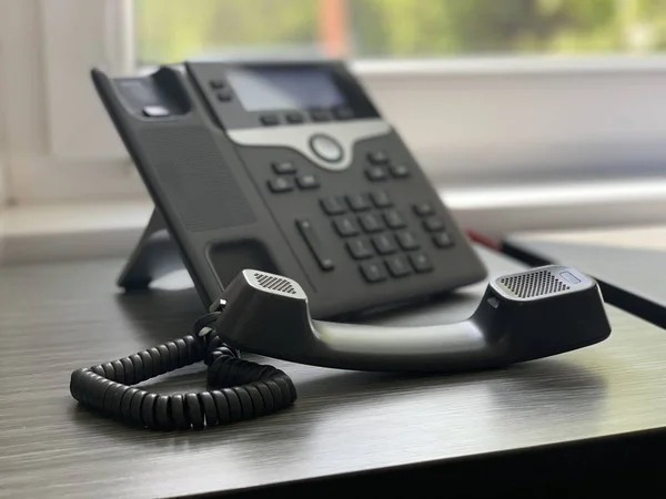 Телефон Рабочем Столе Офисе — стоковое фото
