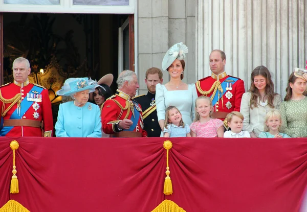 Queen Elizabeth Londyn Wielka Brytania 2018 Czerwca Meghan Markle Prince — Zdjęcie stockowe