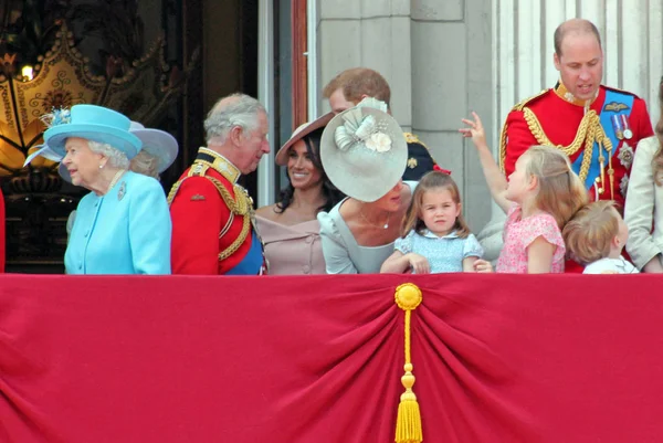 Queen Elizabeth Londres Reino Unido Junio 2018 Meghan Markle Prince — Foto de Stock