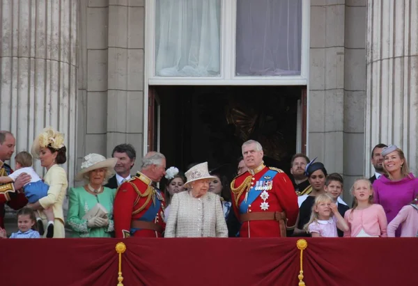 Ratu Elizabeth London 8June 2019 Meghan Markle Pangeran Harry George — Stok Foto
