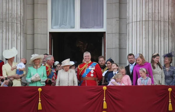 Ratu Elizabeth London 8June 2019 Meghan Markle Pangeran Harry George — Stok Foto
