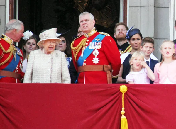 Queen Elizabeth London 8June 2019 Meghan Markle Prince Harry George — Stock Photo, Image