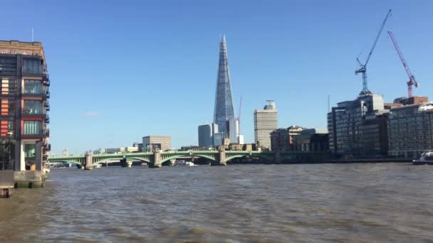 London 2022 Shard Blackfriars Bridge Thames River London Stock Video — ストック動画