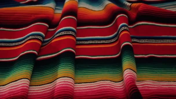 Meksykańskie Poncho Panning Serape Tło Miejsca Kopiowania Stock Travel Footage — Wideo stockowe