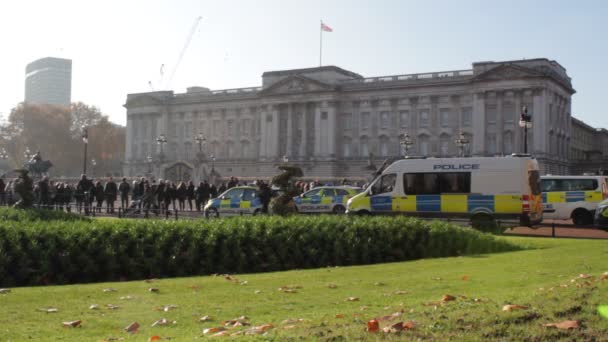 Buckingham Palace Λονδίνο Ηνωμένο Βασίλειο Νοε 2019 Buckingham Palace Queens — Αρχείο Βίντεο