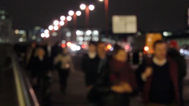 Şehirdeki Kaldırımlarda Yürüyen Kalabalıktan Arındırılmış Kalabalık Depolama Görüntüleri — Stok video