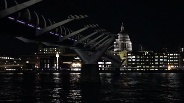 Millennium Bridge Pauls Cathedral View Thames River London England Wielka — Wideo stockowe